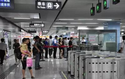 深圳明年17条地铁线将同步施工